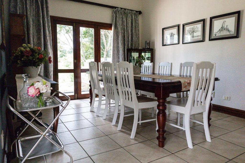 Porterfield Guest House, Champagne Valley Zewnętrze zdjęcie